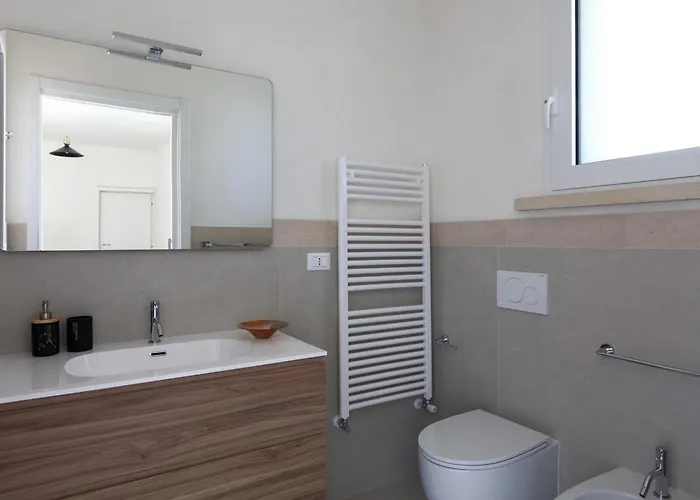 La Reimunda Villa Otranto